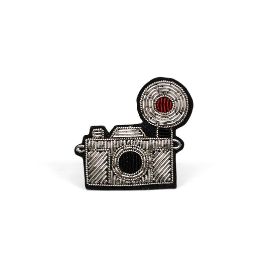 Gümüş Fotoğraf Makinesi broş - Maze Collection